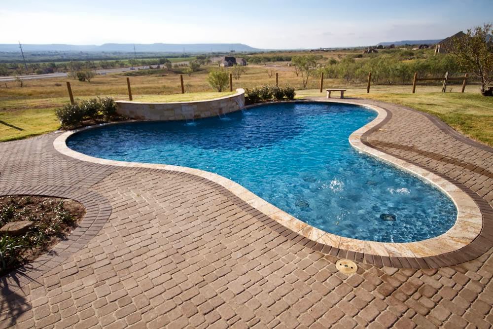 Compact Backyard Pool – Central Abilene